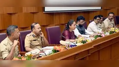 Karnataka State Women’s Commission chairperson Nagalakshmi Chaudhary addresses mediapersons