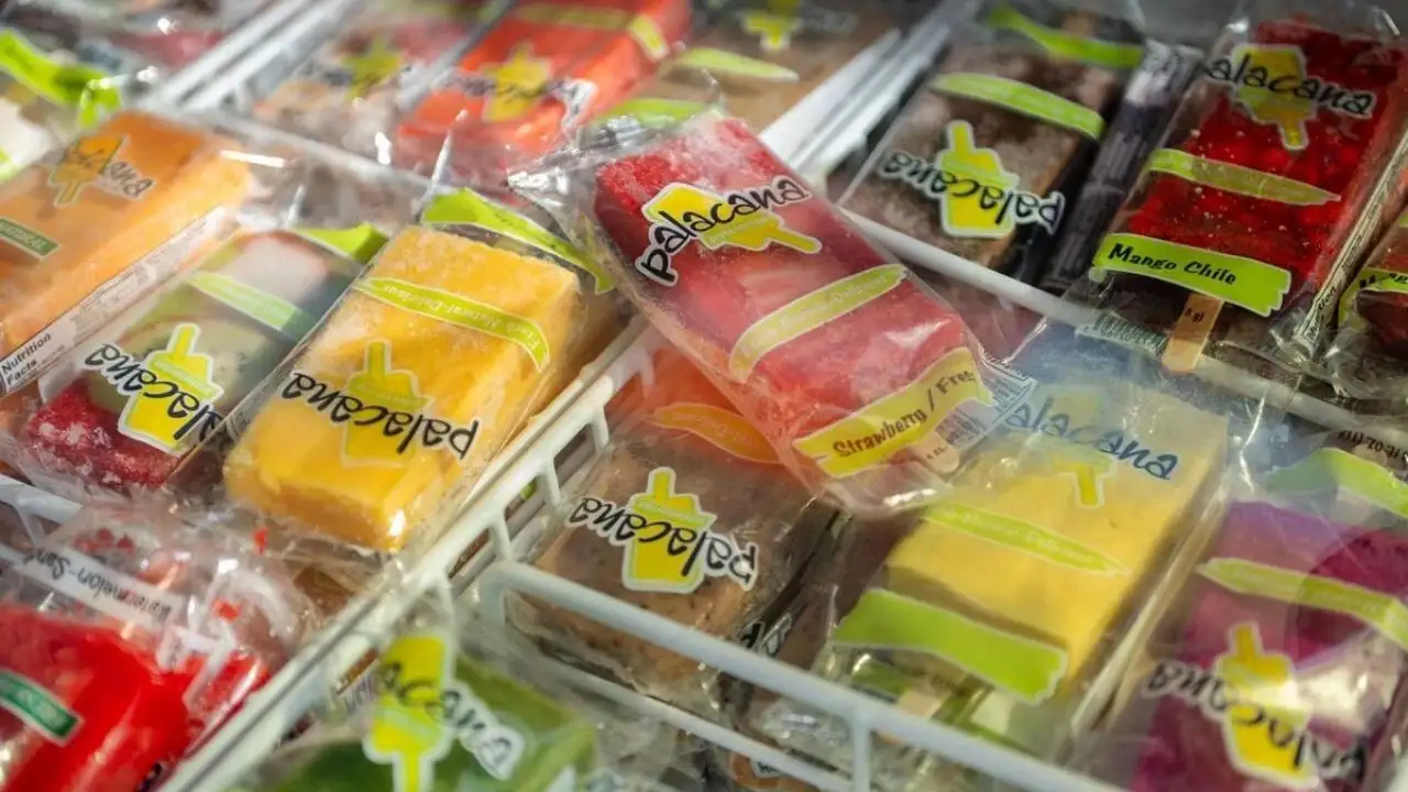 With his wife, Lucia, Valdez moved to Kansas City and invested $14,000 in a frozen-dessert
