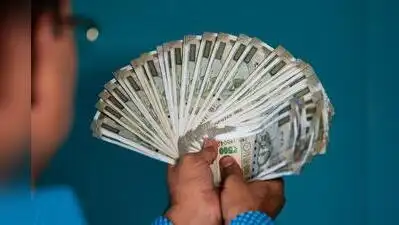 Nashik : An elderly retired woman was cheated of Rs15 lakh by online fraudsters between Aug 11
