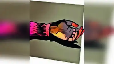 Kochi : Angamaly police investigating the death of a 36-year-old woman who was found dead