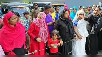 Local residents near the Arasadi area staged a road roko protest on Saturday morning near