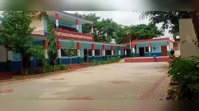 SM Bhoomraddi Govt Higher Primary School in Mundaragi is developed on par with any hitech