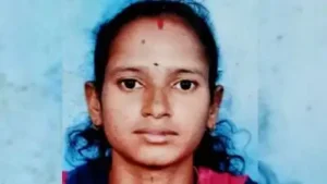 Her husband, Jangu, was dancing with another woman during a Ganesh immersion programme