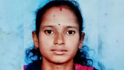 Her husband, Jangu, was dancing with another woman during a Ganesh immersion programme