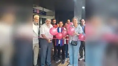 Amid the inordinate delay in the opening of Pink Line, residents, frustrated with the wait