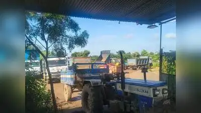 Vehicles used in illegal sand mining in Jalgaon seized by the police