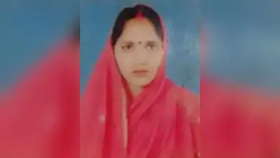 Lucknow: Three members of a family, including a couple and their 20-year-old son, were killed
