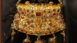 Let’s take a look at 5 luxury bags inspired by ancient Indian Hinduism’s Navratnas that luxury