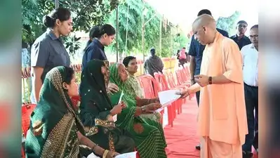 Strict action if public grievances confronts delay or negligence: CM