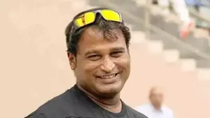 Former India and Mumbai off-spinner Ramesh Powar is spending a few days with the Australian