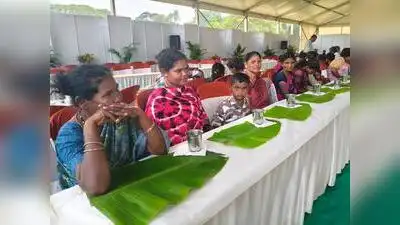 Minister Yathindra Siddaramaiah arrived late, prompting senior Congress MLA Tanveer Sait