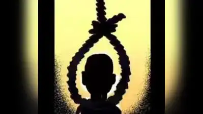 Kanpur: A 35-year-old man was discovered hanging in his maternal uncle's residence in Hathigaon