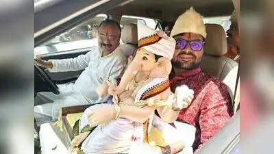 Many carried idols in their arms, while children proudly escorted Bappa home amid chants