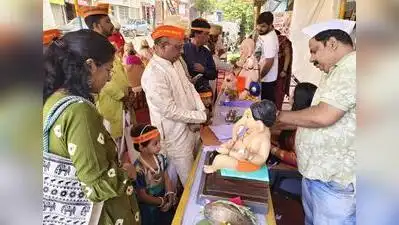 Many carried idols in their arms, while children proudly escorted Bappa home amid chants