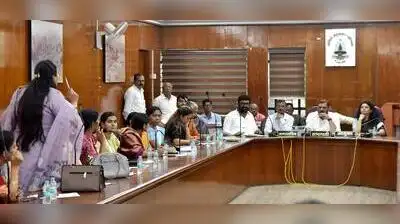 Members of the committee have expressed strong objections to recent land acquisition proposals