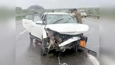 Agra: Three friends from Delhi were killed and two injured after their SUV, being driven