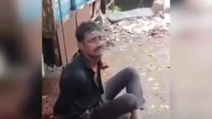 Kanpur: A suspected thief accused of stealing scrap iron was allegedly thrashed by a crowd