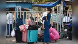 Govt runs 66 more buses to connect Kol with N Bengal