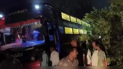 Major accident was averted in Jalaun on Friday night after a roadside tree fell onto a sleeper