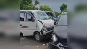 Several people suffered minor injuries when two cars collided at Kothari Chauraha in Bithoor