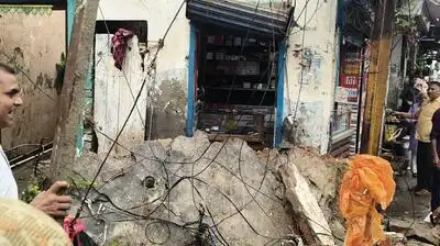 2 dead in Amroha shop collapse amid rain