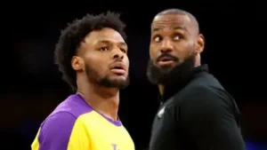 Lakers decision on Lebron James' son Bronny James could be crucial amid heavy interest in 6-foot-7