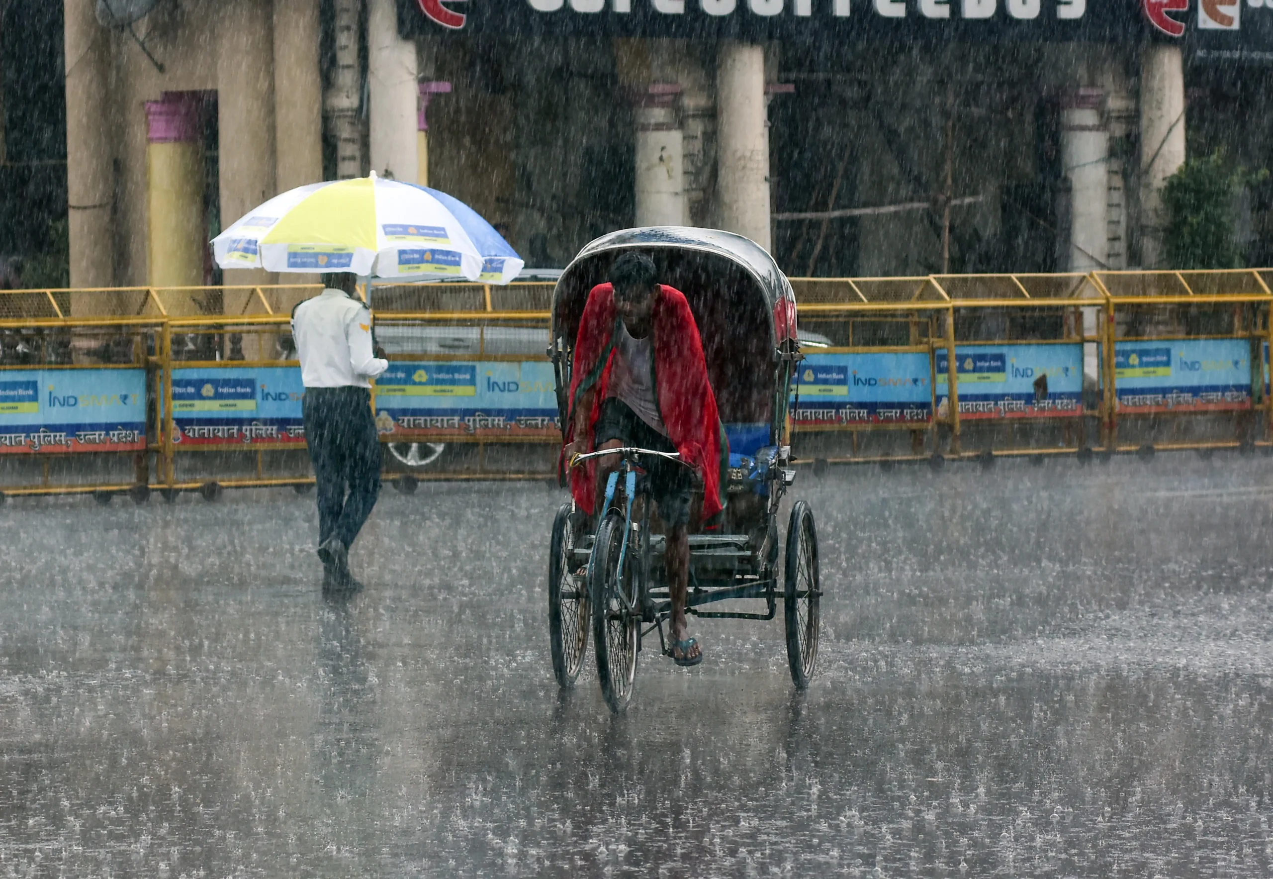 Kanpur: Light to moderate widespread rain on Saturday afternoon: The wider industry impact