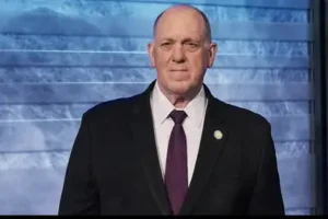 Tom Homan confirms ICE deployment at airports will begin Monday