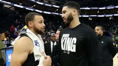 Stephen Curry meets Jayson Tatum at Vineyard