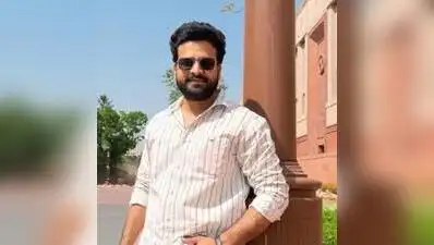 Bhojpuri singer-actor Ritesh Pandey has registered an FIR against two people, including