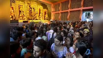 Kolkata: Kolkata Traffic Police is looking for more parking space near major Durga Puja pandals