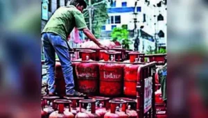 Mysuru : The minimum waiting period for rural consumers to book a fresh LPG cylinder refill has
