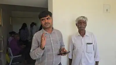 Not just VIPs, even voters with age or health issues were able to complete the process at home