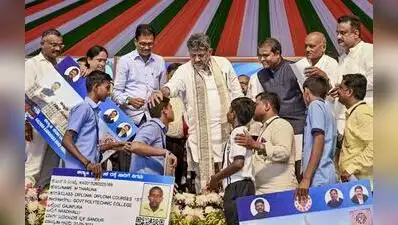 Karnataka chief minister DK Shivakumar at the launch of ‘Prajaseva Abhiyana’, at Kudligi