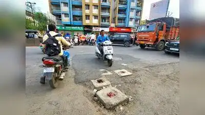 Haphazard traffic movement at Undri Chowk, where the accident occurred on Monday