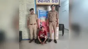 Milkman held for obscene gesture at woman in Ahmedabad
