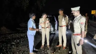 5 kg silver looted as four men rob jeweller on Hardoi highway