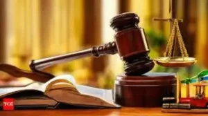 Pay aid dues to victim of HIV blood transfusion: HC