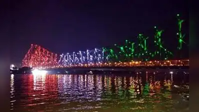 Visitors can hear the song while seeing the Howrah Bridge in colours familiar with Durga Puja