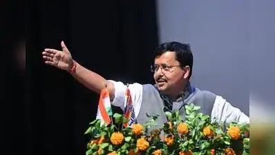 “Live real, not reels, and put the nation first,” he said, urging youngsters to join