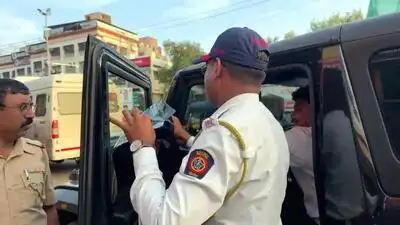 Nashik : Traffic police have cracked down on vehicles using illegal black films, booking 1,562