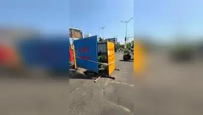 Cave-In Occurs Near Manekbaug Crossroads in Ahmedabad