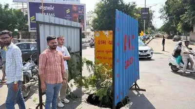 Cave-In Occurs Near Manekbaug Crossroads in Ahmedabad