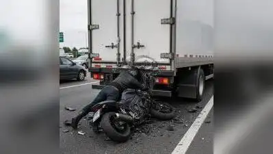 Pune: Two motorcyclists died on Sunday in separate accidents after their two-wheelers crashed