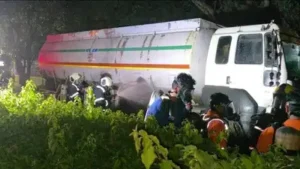 Mumbai: A leak was detected from a tanker carrying approximately 35,000 litres of benzene near