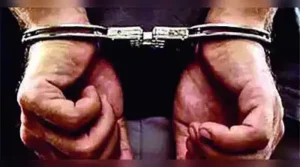 Pune police have arrested a homeless man for allegedly breaking into the muddemal room