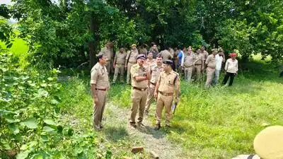 Ballia SP Omveer Singh said Ramchij Gupta, 70, his wife Manasi and daughter Gauri — lived