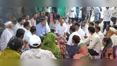 Addressing protesters, Pawar alleged that govt tried to weaken the agitation by exerting