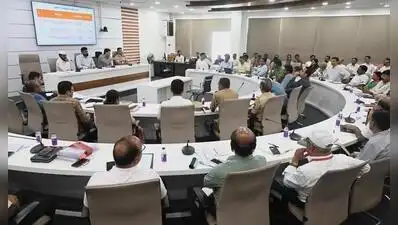 Pune : District collector Jitendra Dudi has set Dec 1 as the deadline to commence development