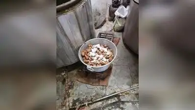 Suspicious samples of date-tamarind chutney, fruit squash, and fruit syrup were collected